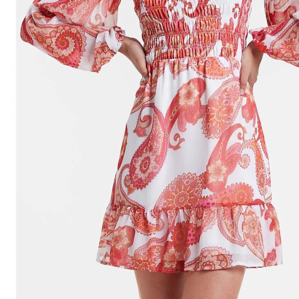 NWOT Paisley off the shoulder dress with strap to go around neck
